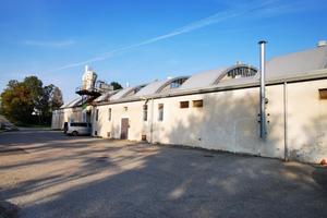 CAPANNONE A ROVELLASCA