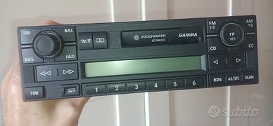 Autoradio Blaupunkt anni 80 marcata VolksWagen