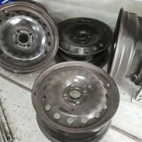 cerchi in ferro 15 pollici fiat/lancia 