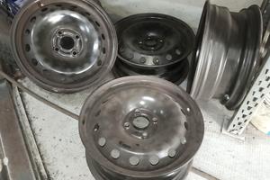 cerchi in ferro 15 pollici fiat/lancia 