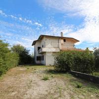 PORZIONE DI BIFAMILIARE A BELLANTE