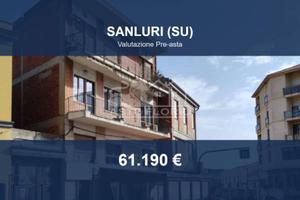 Immobile in asta di 165 m² con più di 5 locali a S
