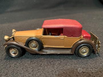 Packard Victoria 1930 Y-15 6