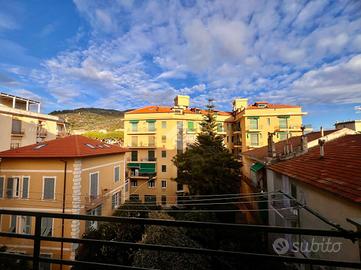 2 LOCALI A FINALE LIGURE