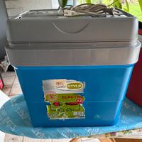 Frigo portatile a 12v o 220v.