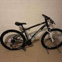 Bicicletta rockrider grigia