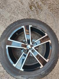 cerchi in lega da 16 pollici 