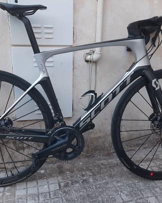 Bici corsa scott foil 20 misura L 56 in carbonio