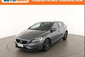 VOLVO V40 RZ18684