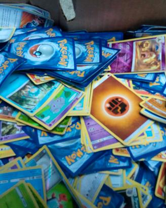 Carte Pokemon originali disponibili 9000 pz.