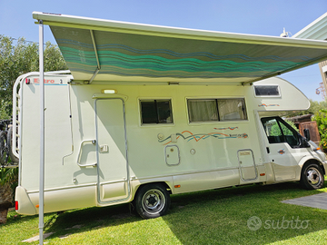 Camper mansardato metri 7,10