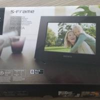 visualizzatore cornice digitale per foto Sony 