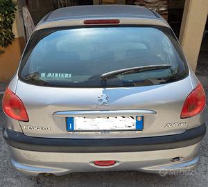 PEUGOT 206
