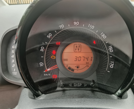 Toyota Aygo connect 1.0-53kw-5 porte x-play