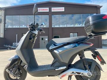 Piaggio 1 Active 2023