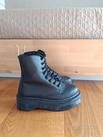Dr Martens