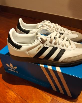 scarpe uomo Adidas samba tg 42