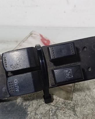 PULSANTIERA ANTERIORE SINISTRA SUZUKI Swift 4° Se