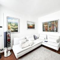 SUPER APPARTAMENTO VISTA LAGO, GIARDINO PRIVATO E