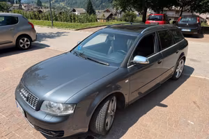 Audi S4 b6 