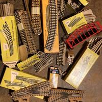 Circuito binari con massicciata Marklin HO