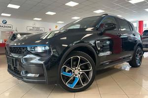 LYNK&CO 01 01 PHEV