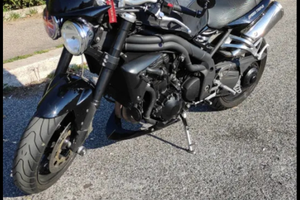 Triumph Speed triple