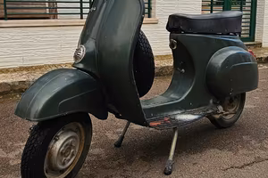  Vespa 50 special