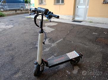 Monopattino elettrico Laotie L10 2000w 65km/h