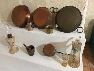 Oggetti antichi in blocco