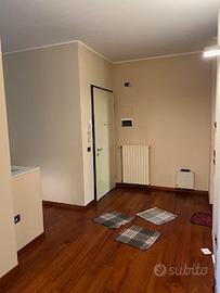Zona Ospedale app.to di mq 180 arredato di pregio
