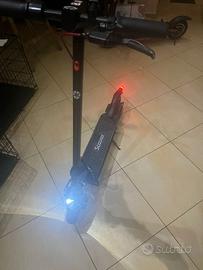 monopattino elettrico 350w iscooter i9 pro 30km/h