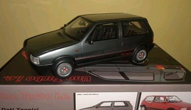 Fiat Uno Turbo i.e. 1/18 Laudoracing 
