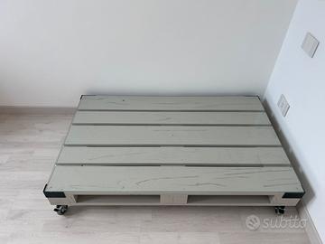 Tavolino pallet rettangolare