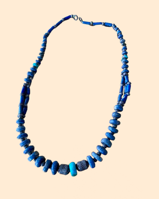 Collana etnica in pietre blu lapislazzuli bijoux