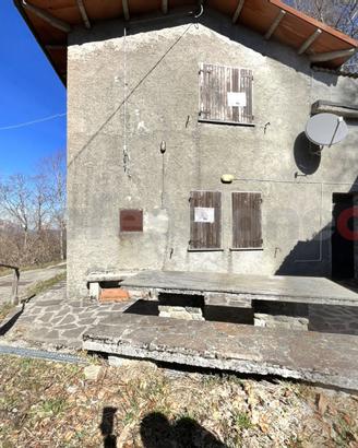 Casa Indipendente Careggine [UM58MGGVRG]