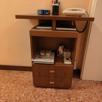 ANTICAMERA (MOBILETTO + APPENDIABITI CON SPECCHIO)