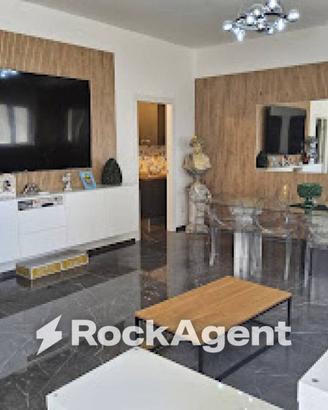 Appartamento di 100 m² con 3 locali a Monasterace