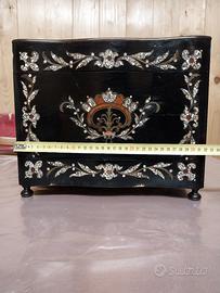 Antica "Cave à Liqueur" Napoleone III – Cristallo 