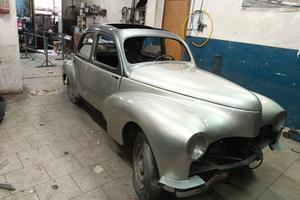 auto d'epoca Peugeot 203