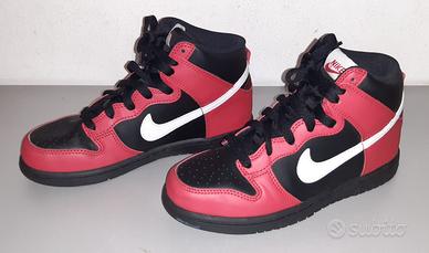 Nike hot sale a stivaletto