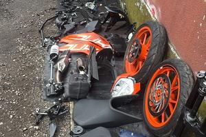 Pezzi di ricambio ktm duke 390 4t