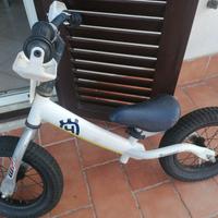 bicicletta per bambino senza pedali