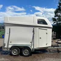 Trailer due cavalli