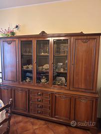 Mobile soggiorno in legno con vetrinette + tavolo