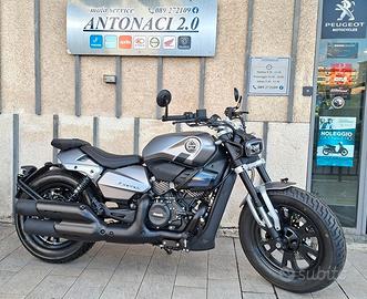 Benelli Leoncino BOBBER 400 Onix Grey - IN PRONTA 