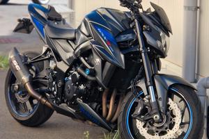 Suzuki GSX S 750