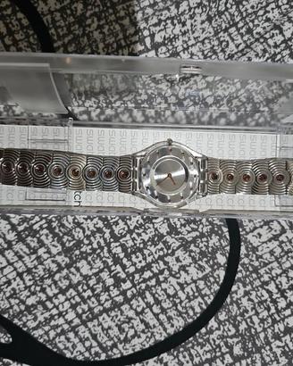 Swatch Skin "Circle Over" SFK284G orologio donna