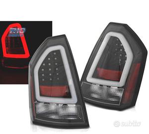 FANALI PER CHRYSLER 300C 05-08 A LED TUBOLARI NERI