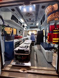 Ambulanza di soccorso